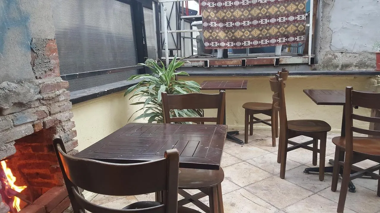 Homestay Vakana House Hostel Izmir Turkey