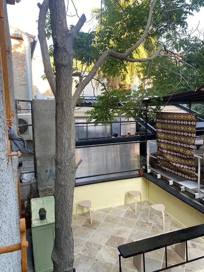 Vakana House Hostel Izmir Homestay